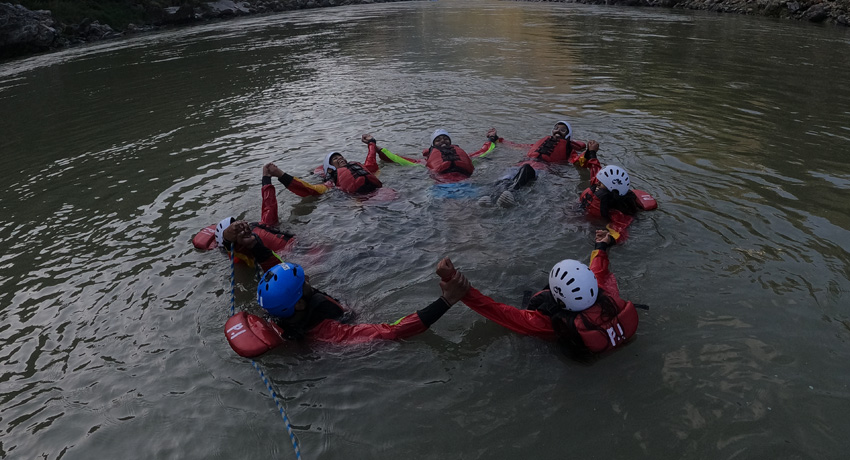 Rafting image